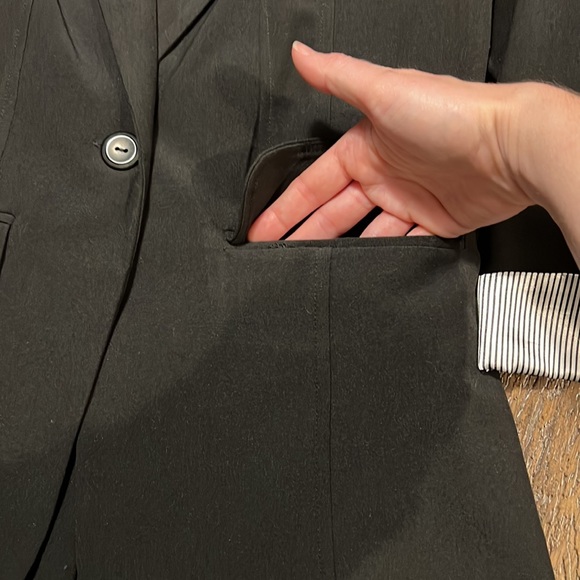 Black blazer with cuffed sleeves size L - Picture 2 of 6